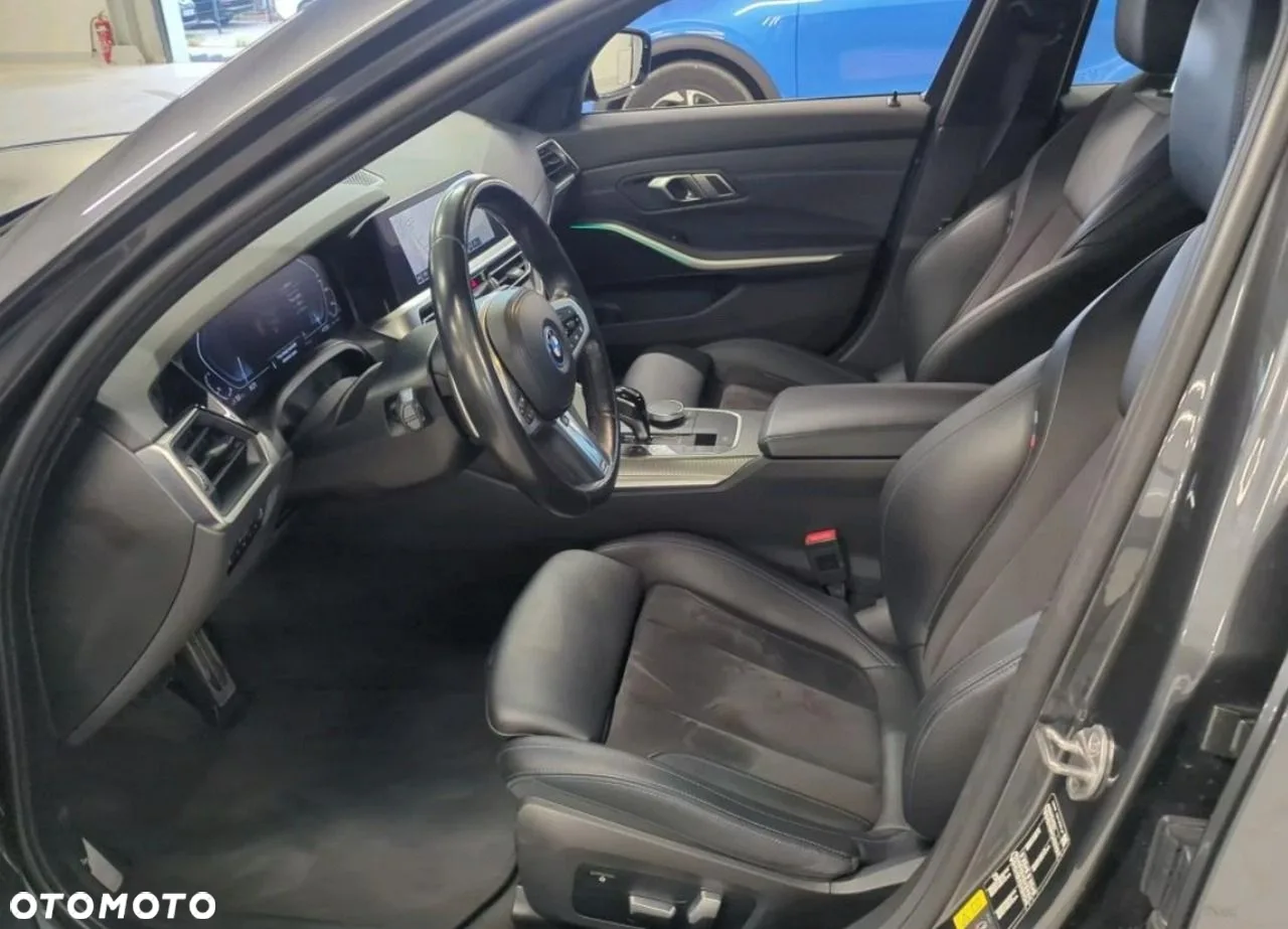 BMW Seria 3 — zdjęcie 6 z 6
