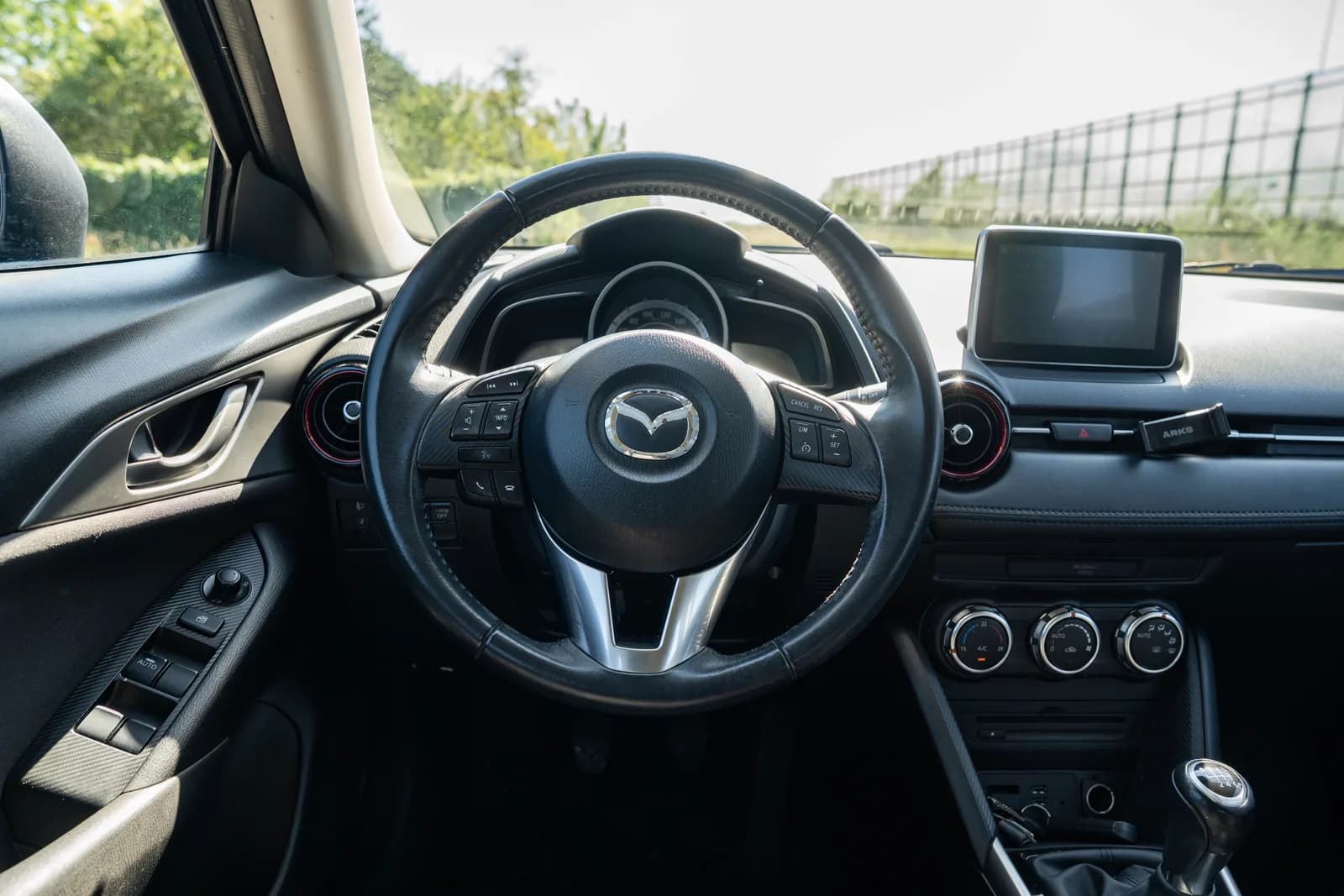 Mazda CX-3 — zdjęcie 19 z 27