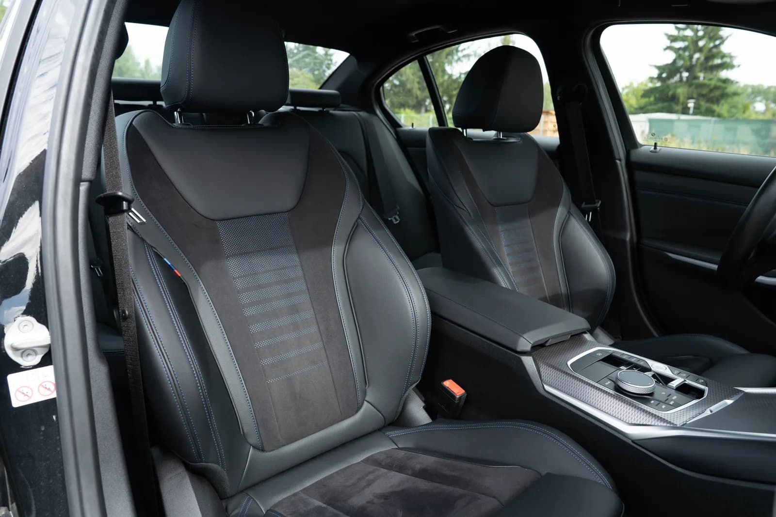BMW Seria 3 — zdjęcie 26 z 29