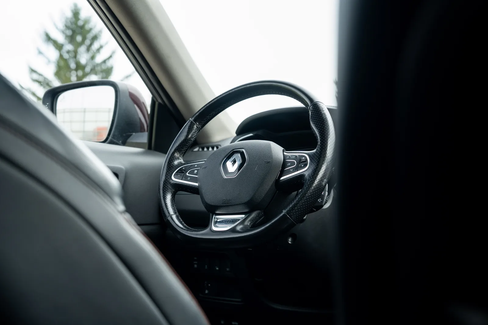 Renault Koleos — zdjęcie 22 z 35