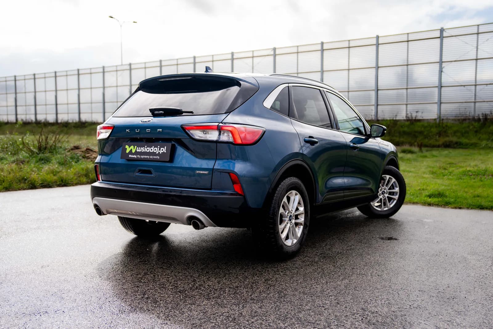 Ford Kuga — zdjęcie 6 z 26