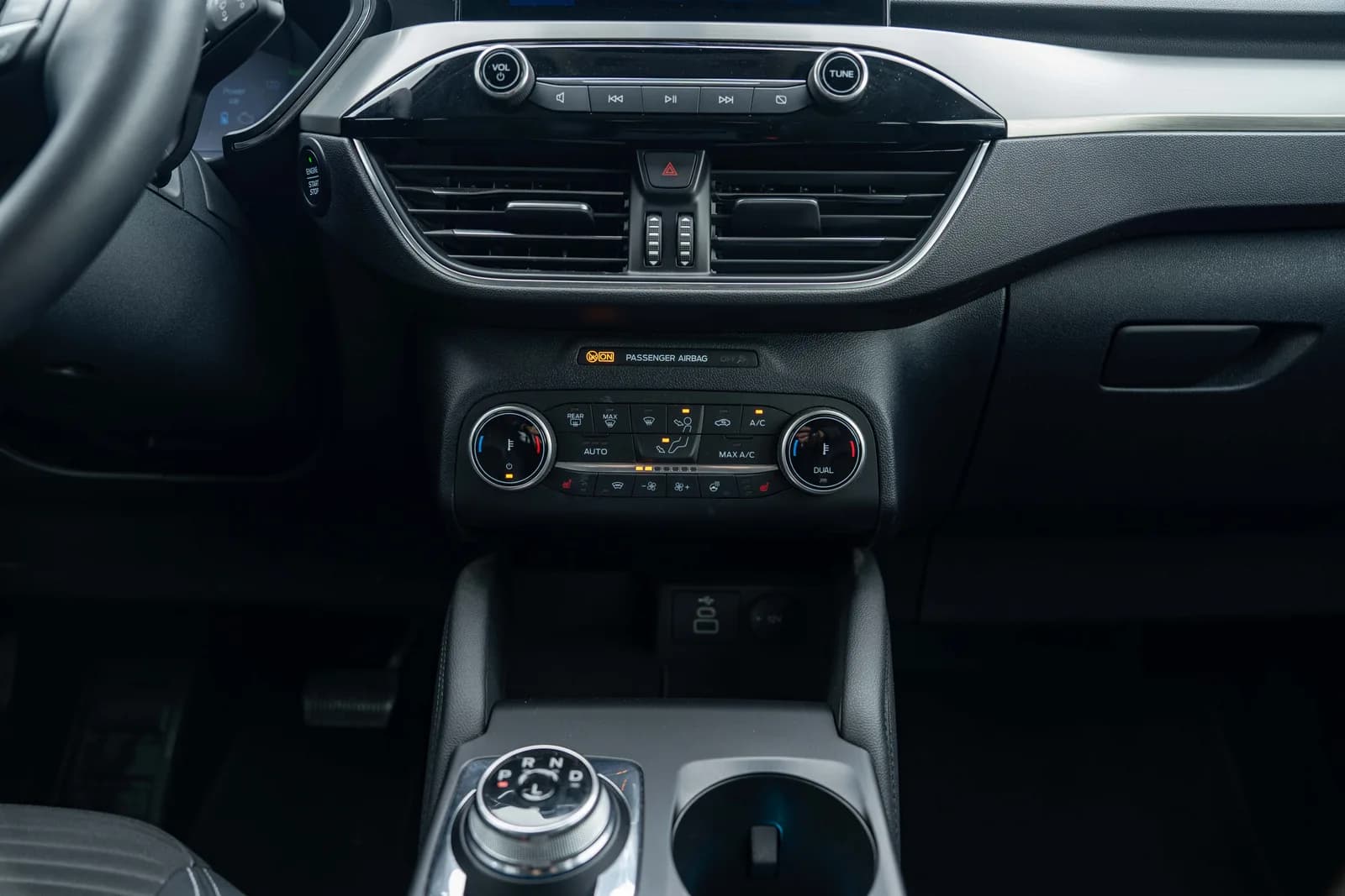 Ford Kuga — zdjęcie 20 z 26
