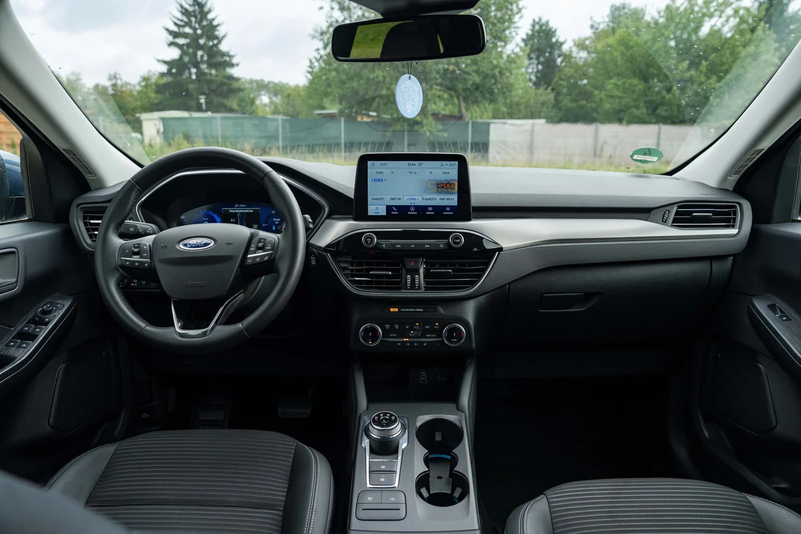 Ford Kuga — zdjęcie 21 z 26