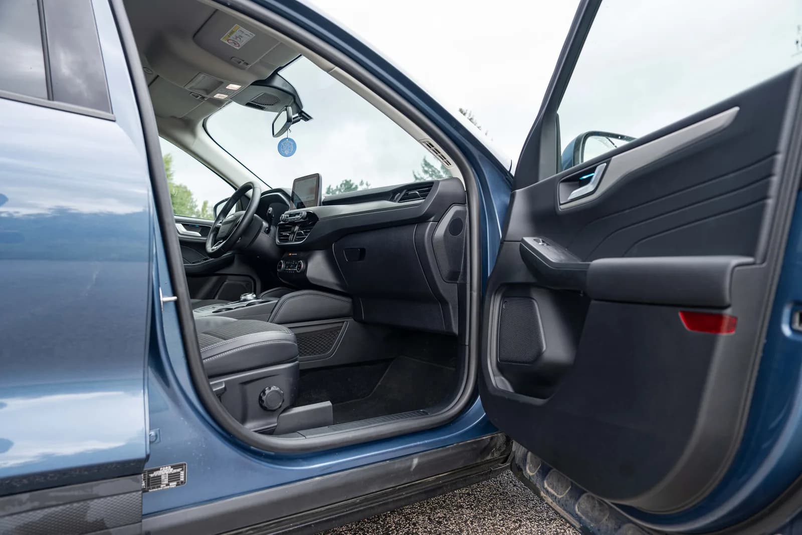 Ford Kuga — zdjęcie 24 z 26