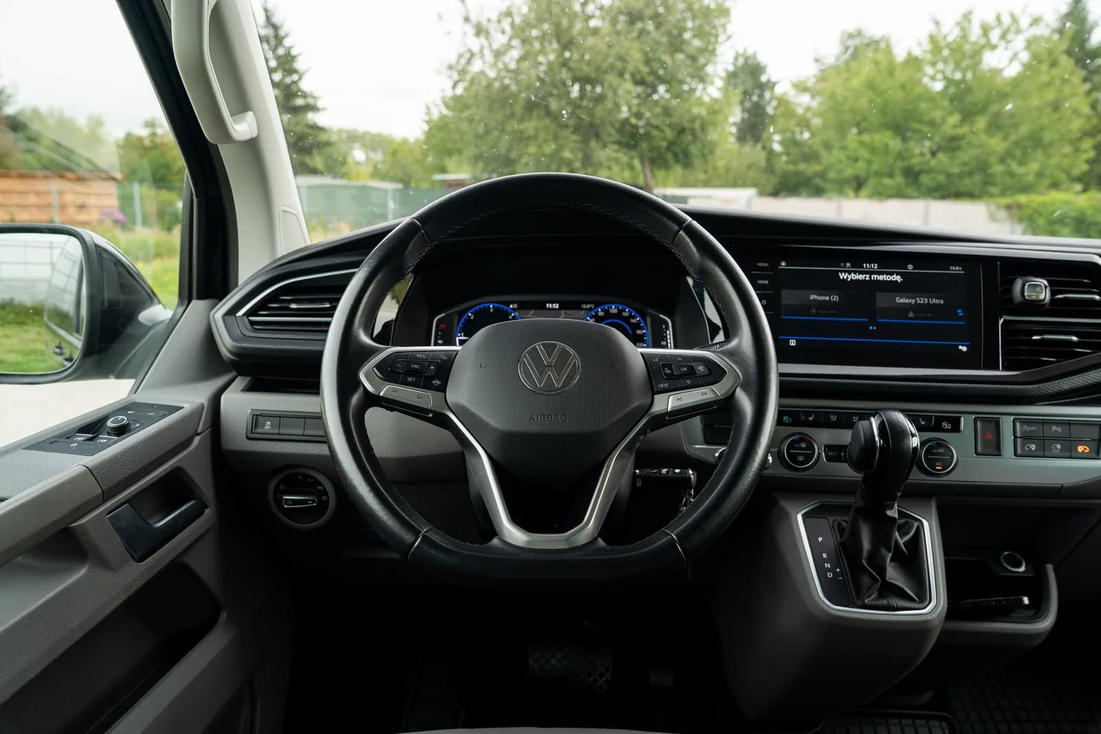 Volkswagen Caravelle — zdjęcie 20 z 30
