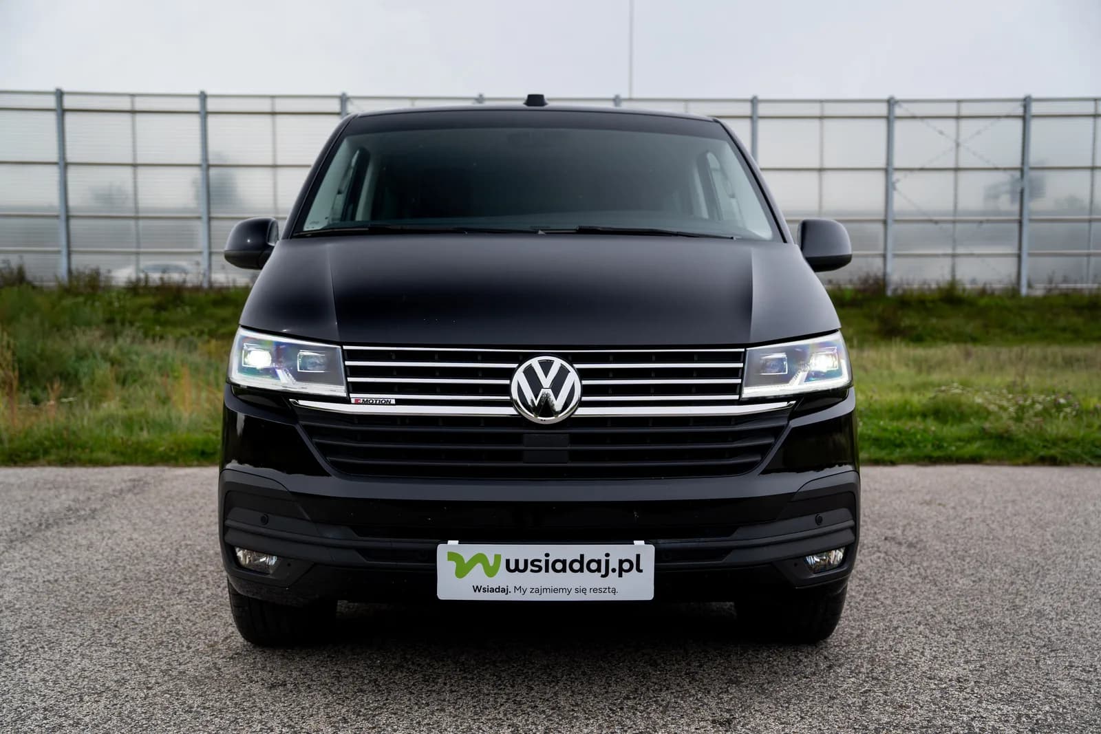 Volkswagen Caravelle — zdjęcie 2 z 30