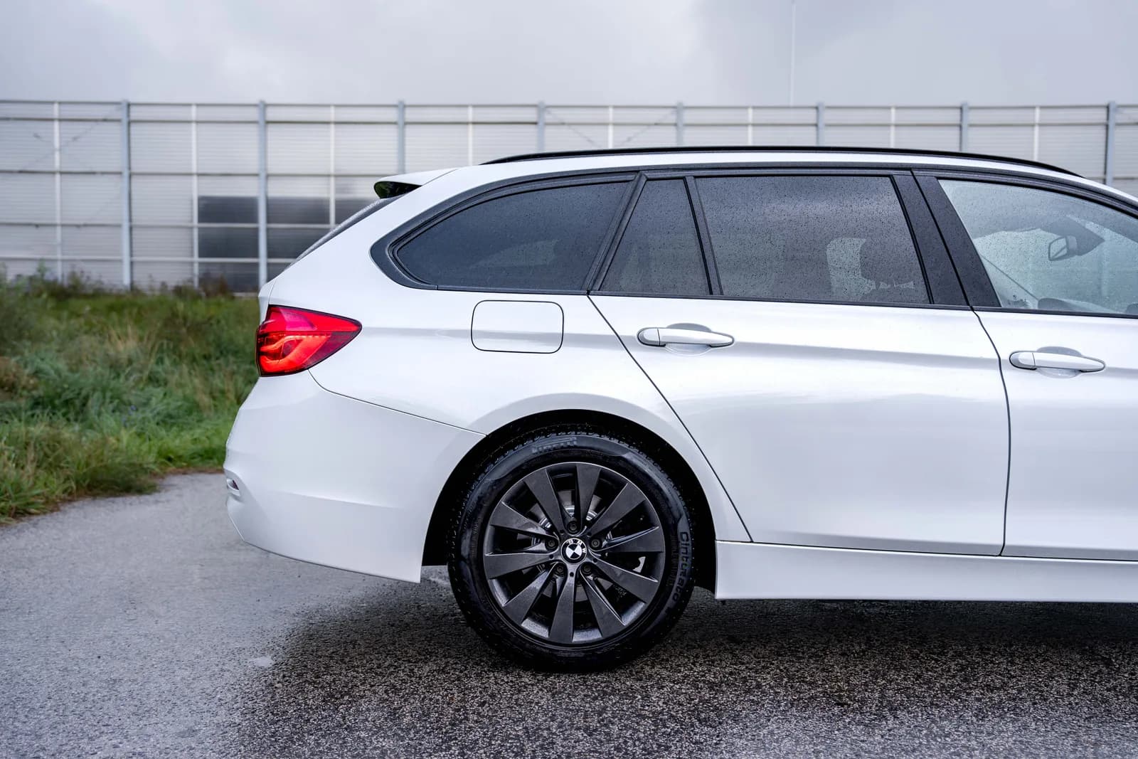 BMW Seria 3 — zdjęcie 7 z 19