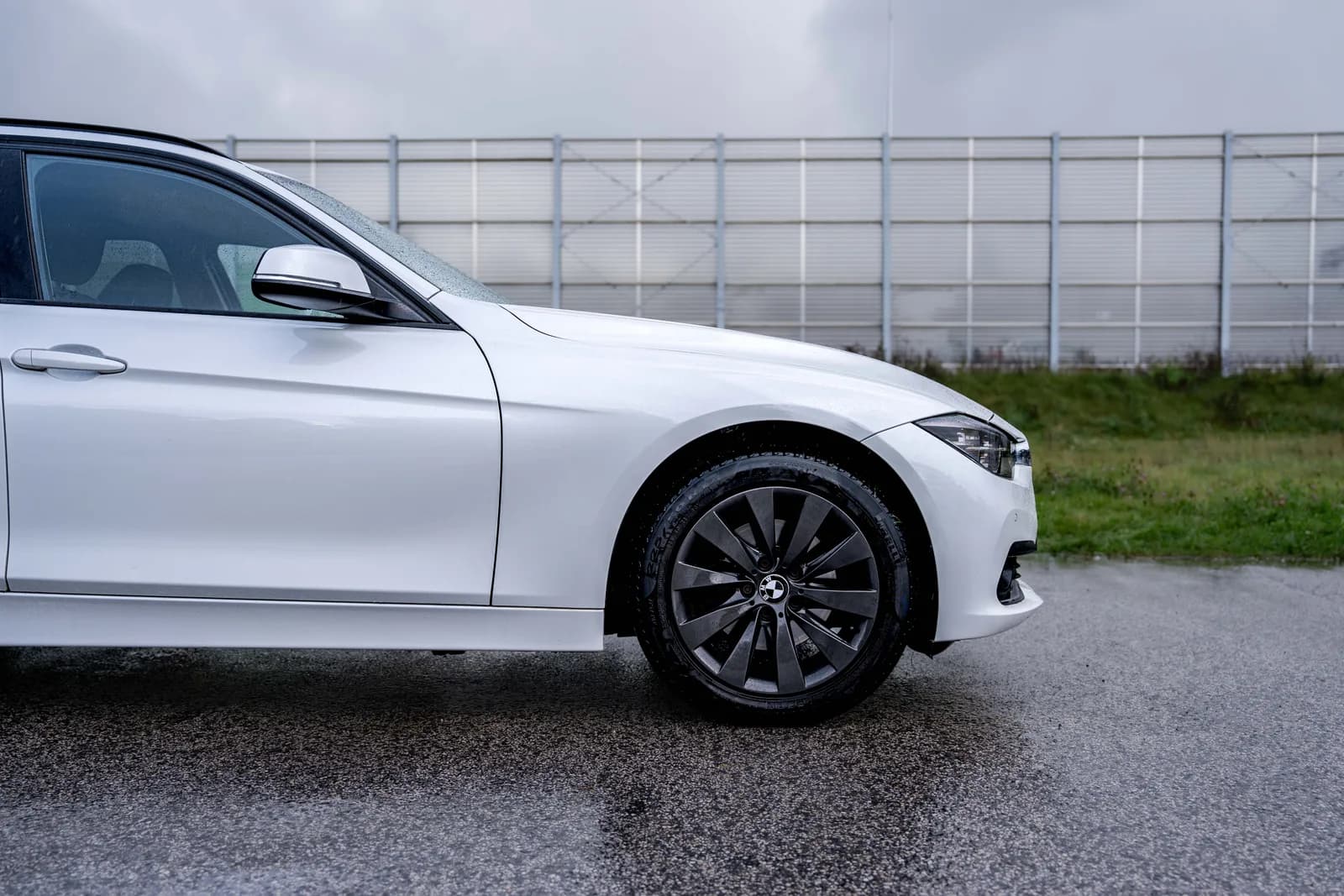 BMW Seria 3 — zdjęcie 8 z 19