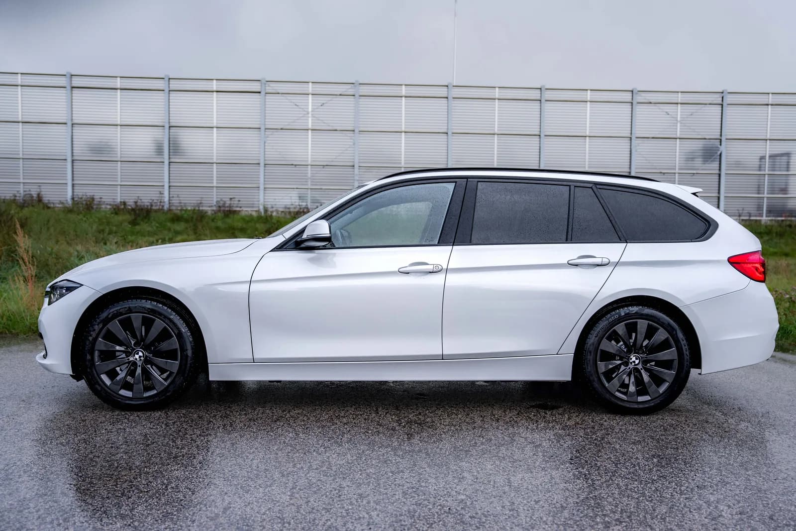 BMW Seria 3 — zdjęcie 10 z 19