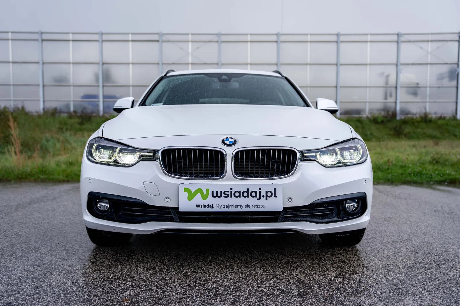 BMW Seria 3 — zdjęcie 2 z 19