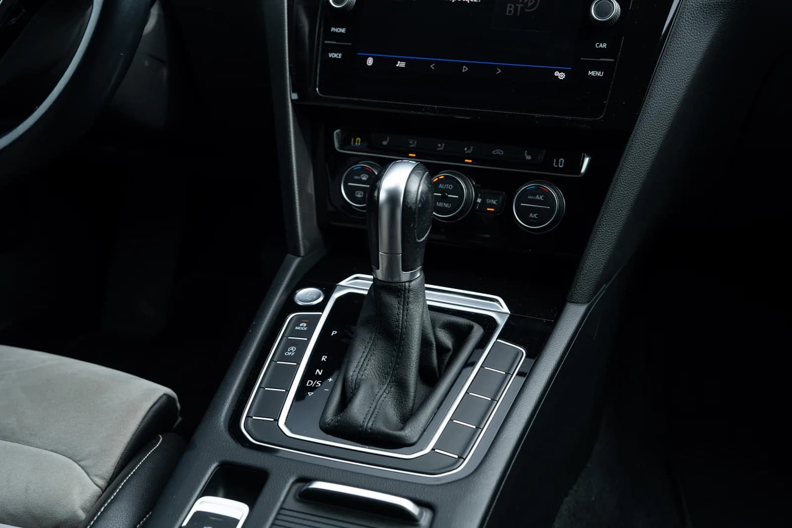 Volkswagen Passat — zdjęcie 20 z 28
