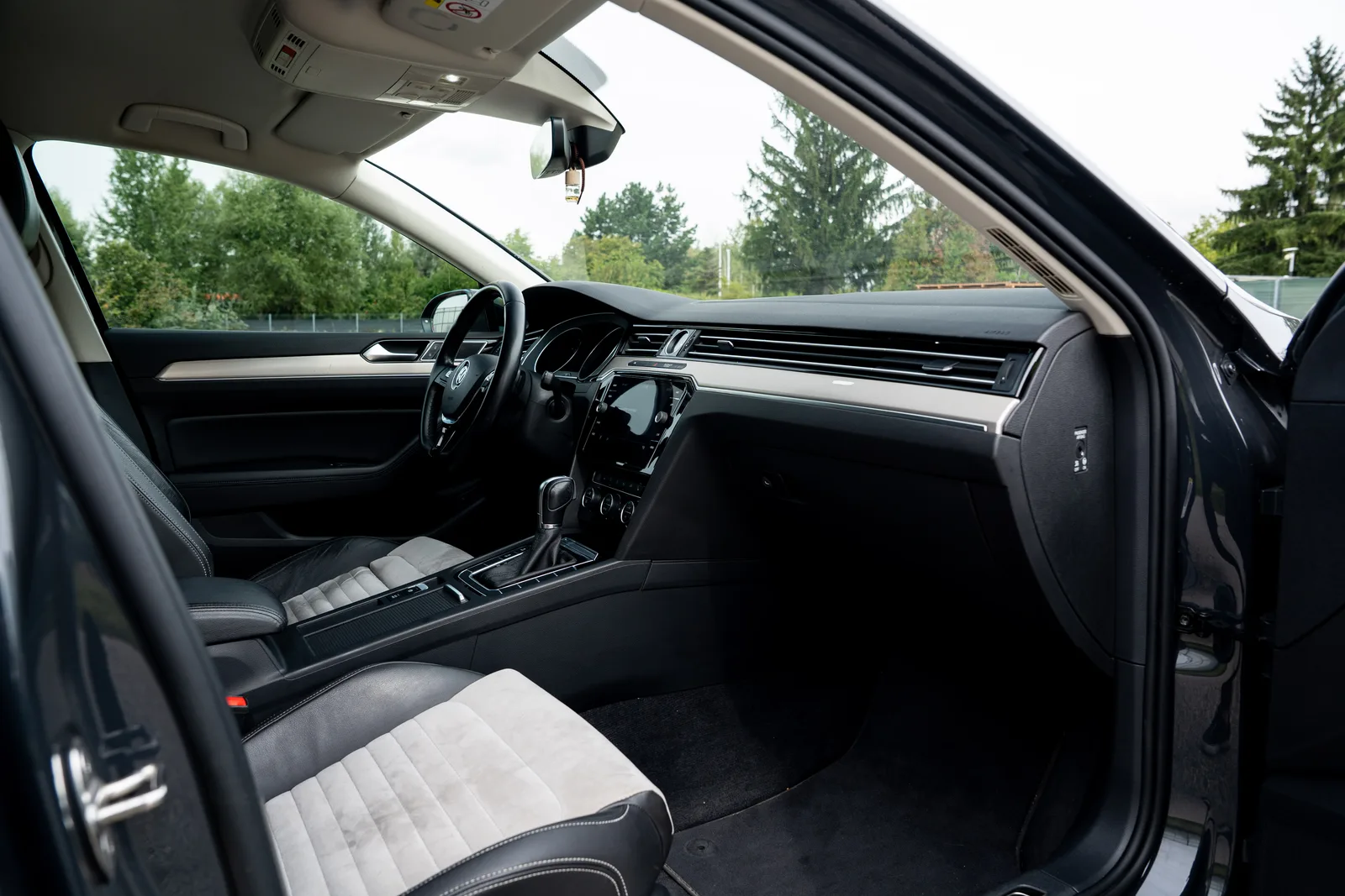 Volkswagen Passat — zdjęcie 22 z 28