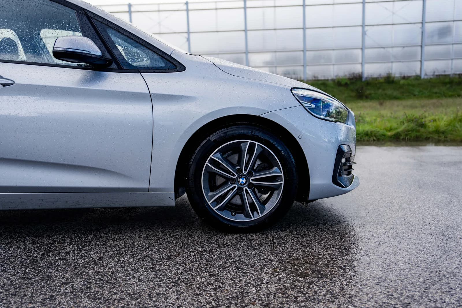 BMW Seria 2 — zdjęcie 7 z 24