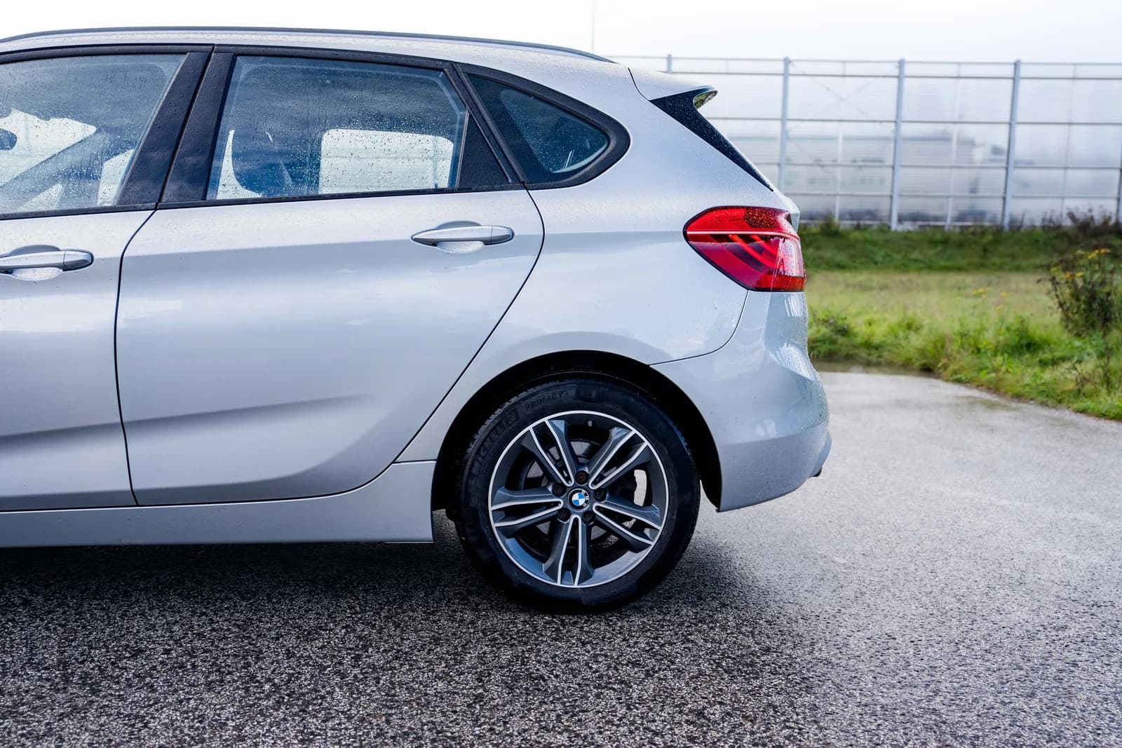 BMW Seria 2 — zdjęcie 11 z 24