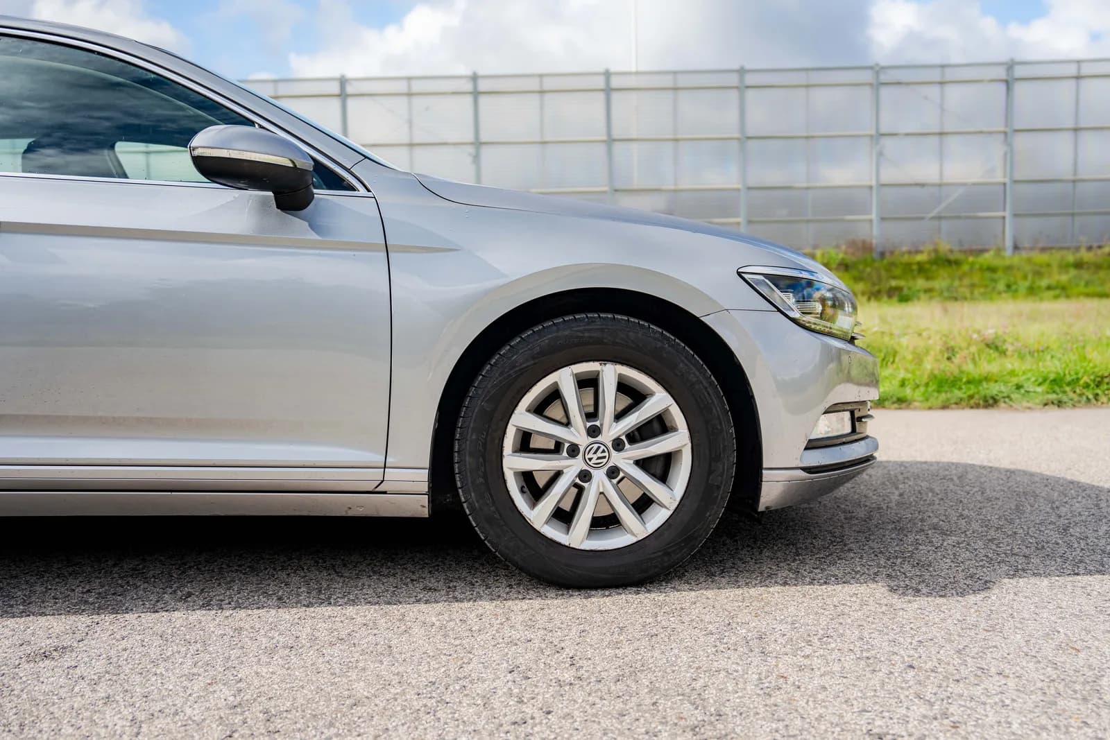 Volkswagen Passat — zdjęcie 8 z 28