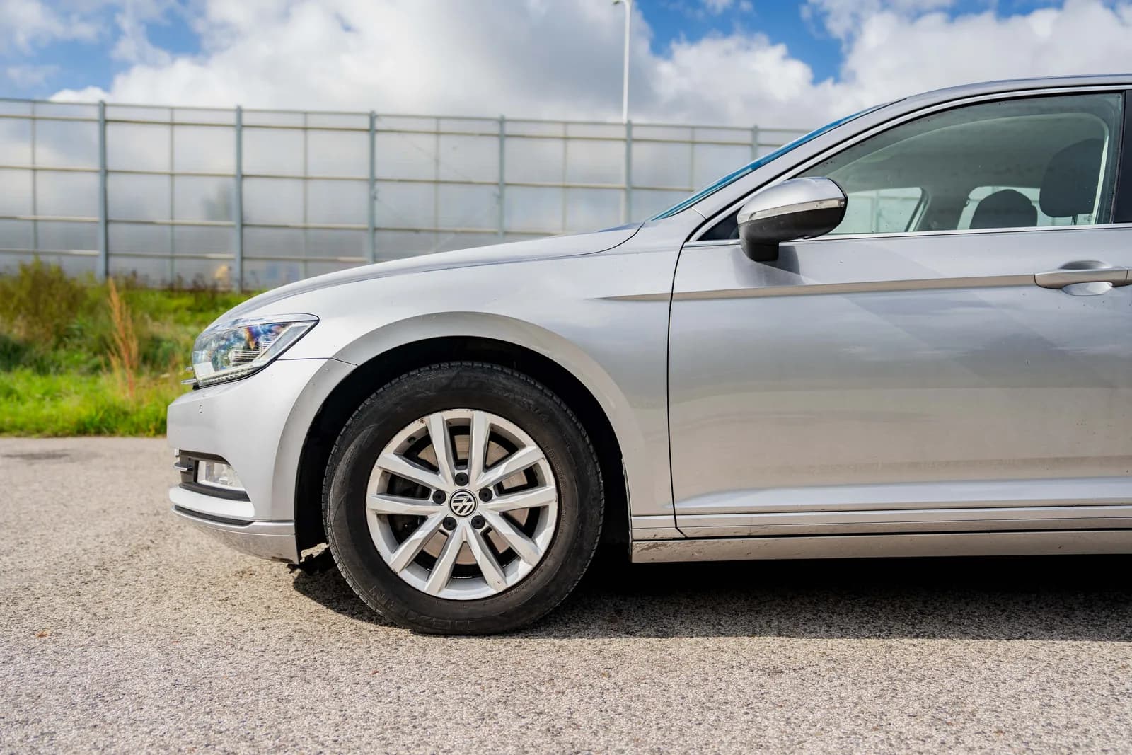 Volkswagen Passat — zdjęcie 11 z 28