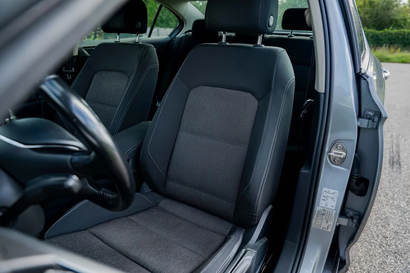 Volkswagen Passat — zdjęcie 25 z 28