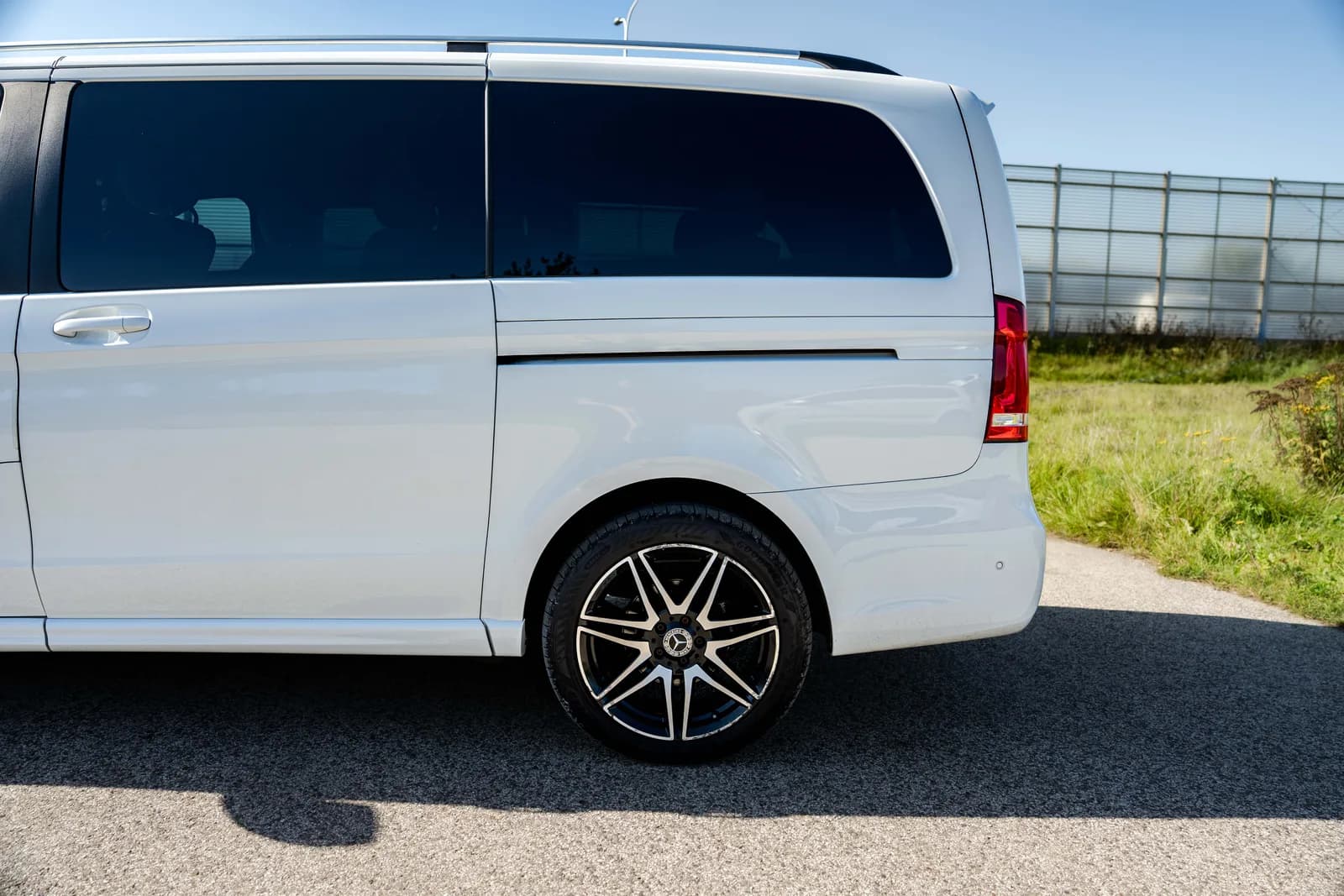 Mercedes-Benz V Klasa — zdjęcie 12 z 25