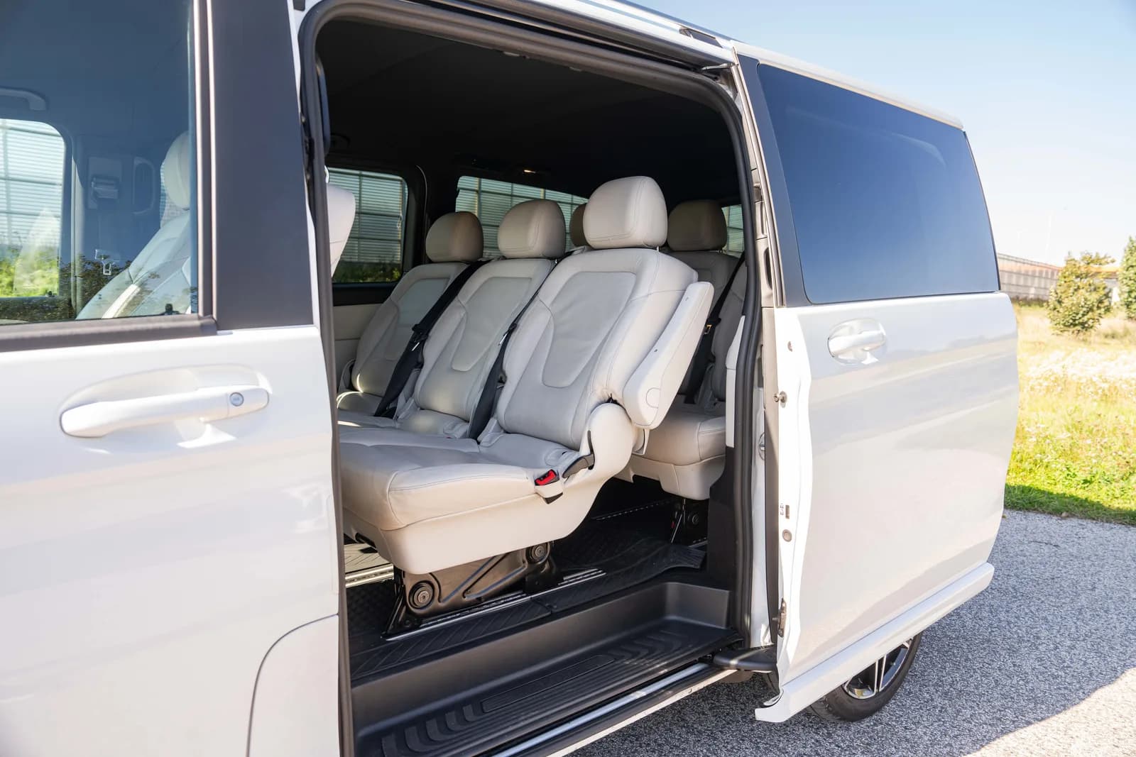 Mercedes-Benz V Klasa — zdjęcie 19 z 25