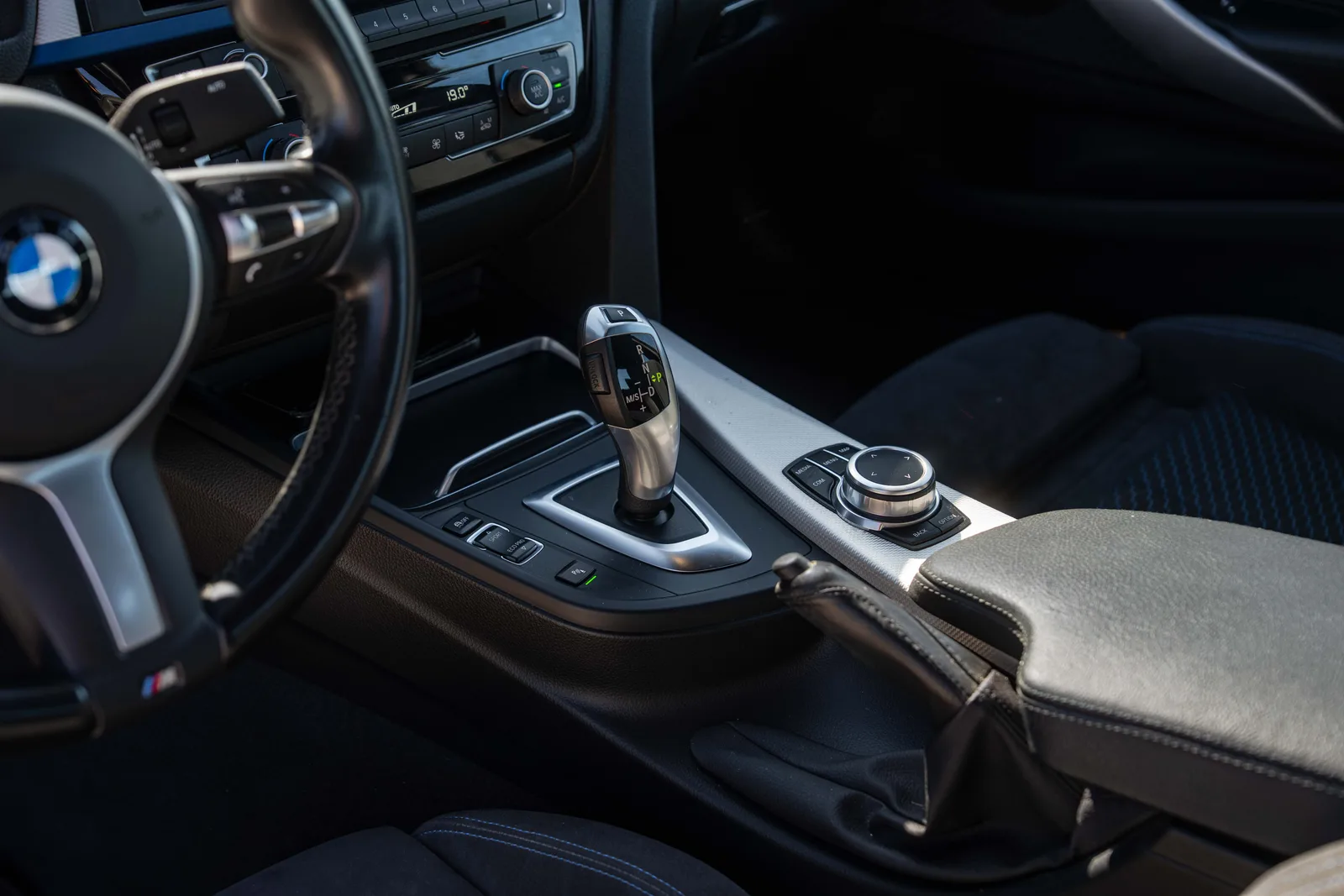 BMW Seria 4 — zdjęcie 17 z 31