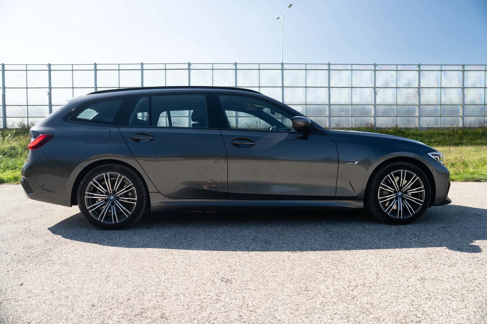 BMW Seria 3 — zdjęcie 9 z 31