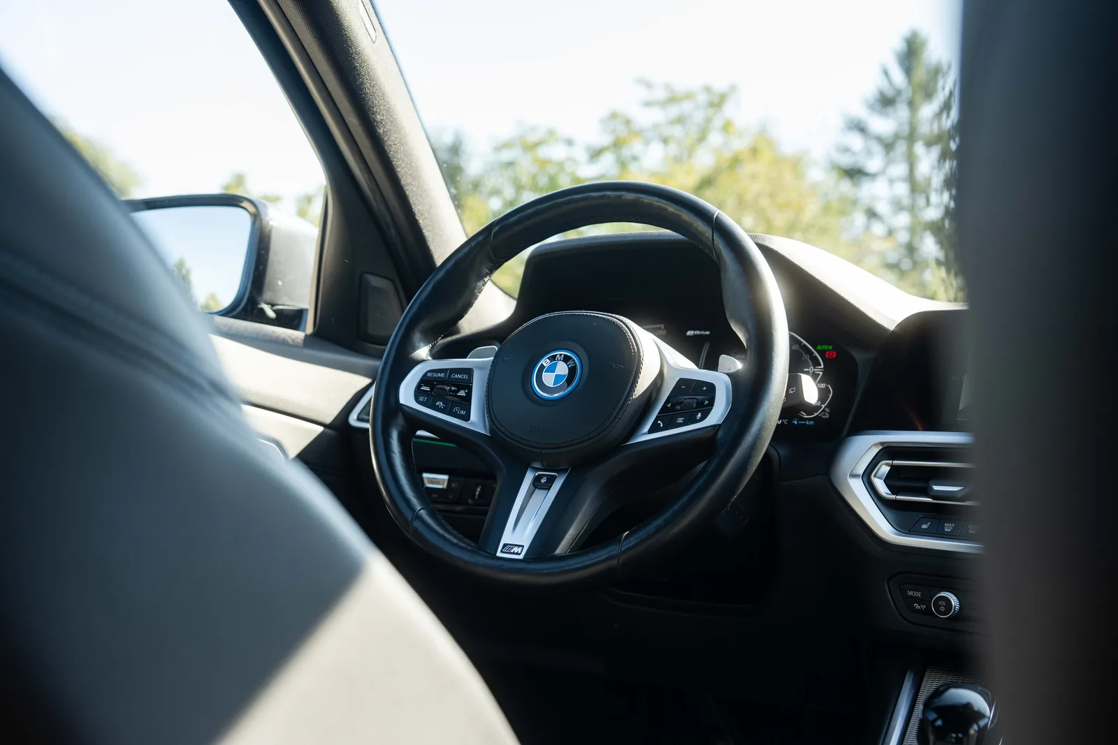 BMW Seria 3 — zdjęcie 24 z 31
