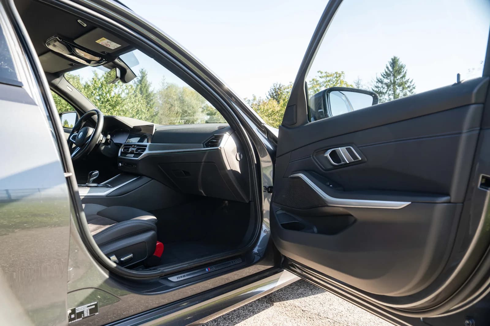 BMW Seria 3 — zdjęcie 29 z 31