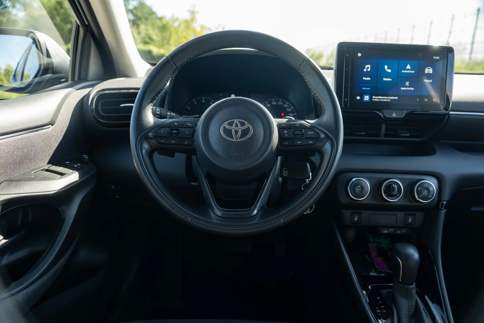 Toyota Yaris — zdjęcie 21 z 28