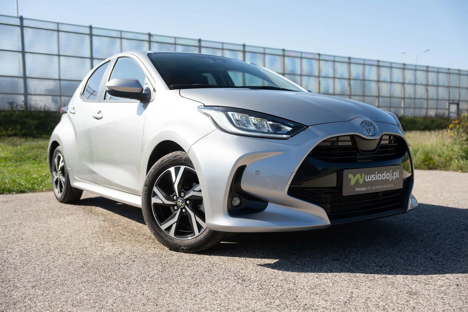 Toyota Yaris — zdjęcie 3 z 28