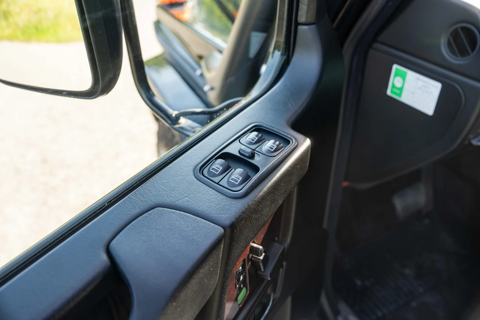 Mercedes-Benz Klasa G — zdjęcie 27 z 41