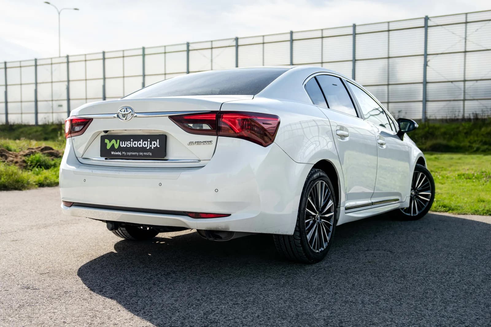 Toyota Avensis — zdjęcie 6 z 26