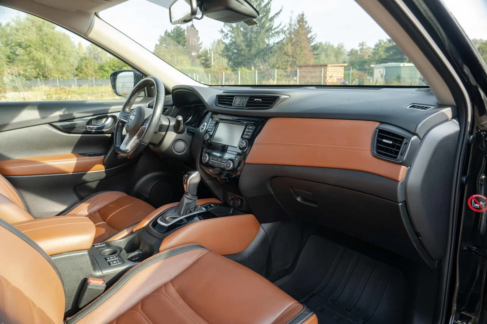 Nissan X-Trail — zdjęcie 18 z 24