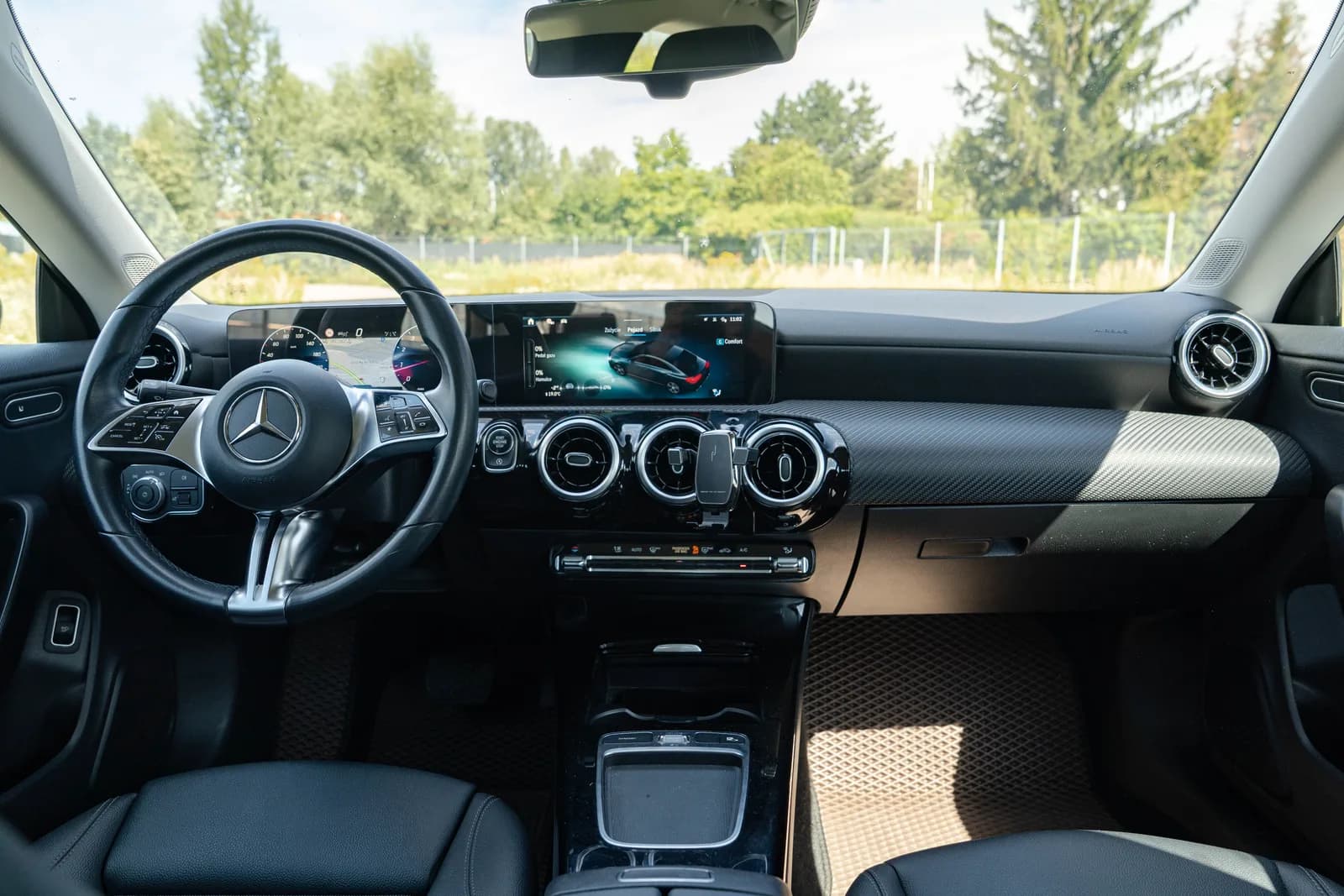Mercedes-Benz CLA zdjęcie 18