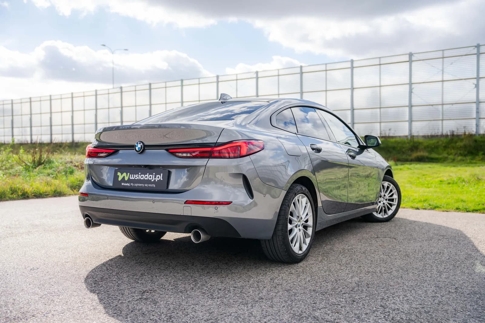 BMW Seria 2 — zdjęcie 6 z 27