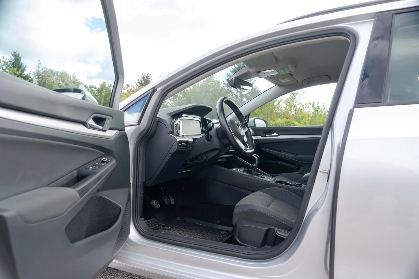 Volkswagen Golf — zdjęcie 17 z 26