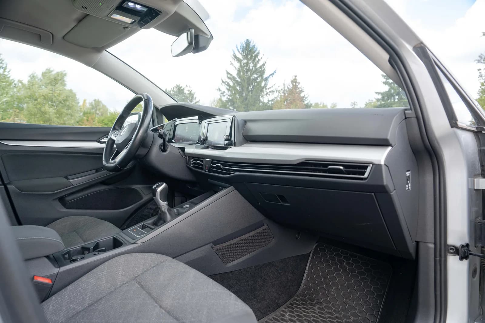 Volkswagen Golf — zdjęcie 23 z 26
