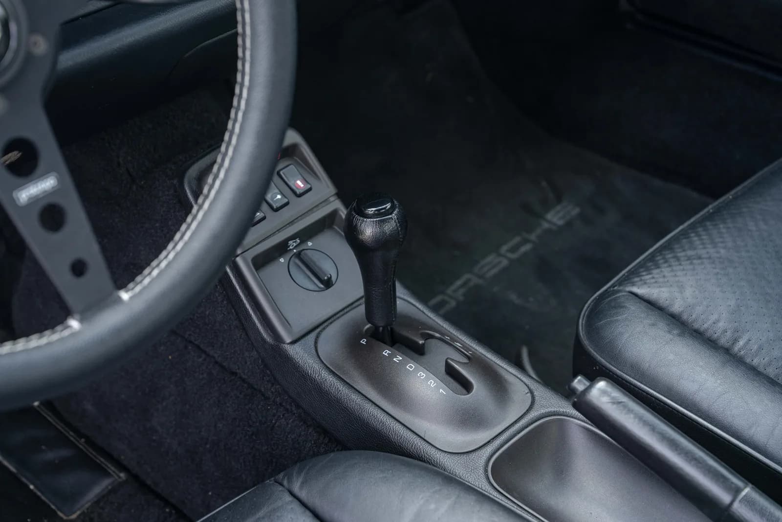 Porsche 911 — zdjęcie 27 z 42