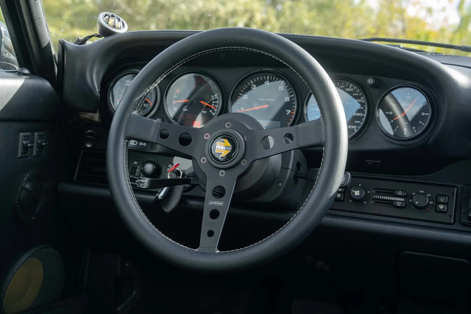 Porsche 911 — zdjęcie 31 z 42