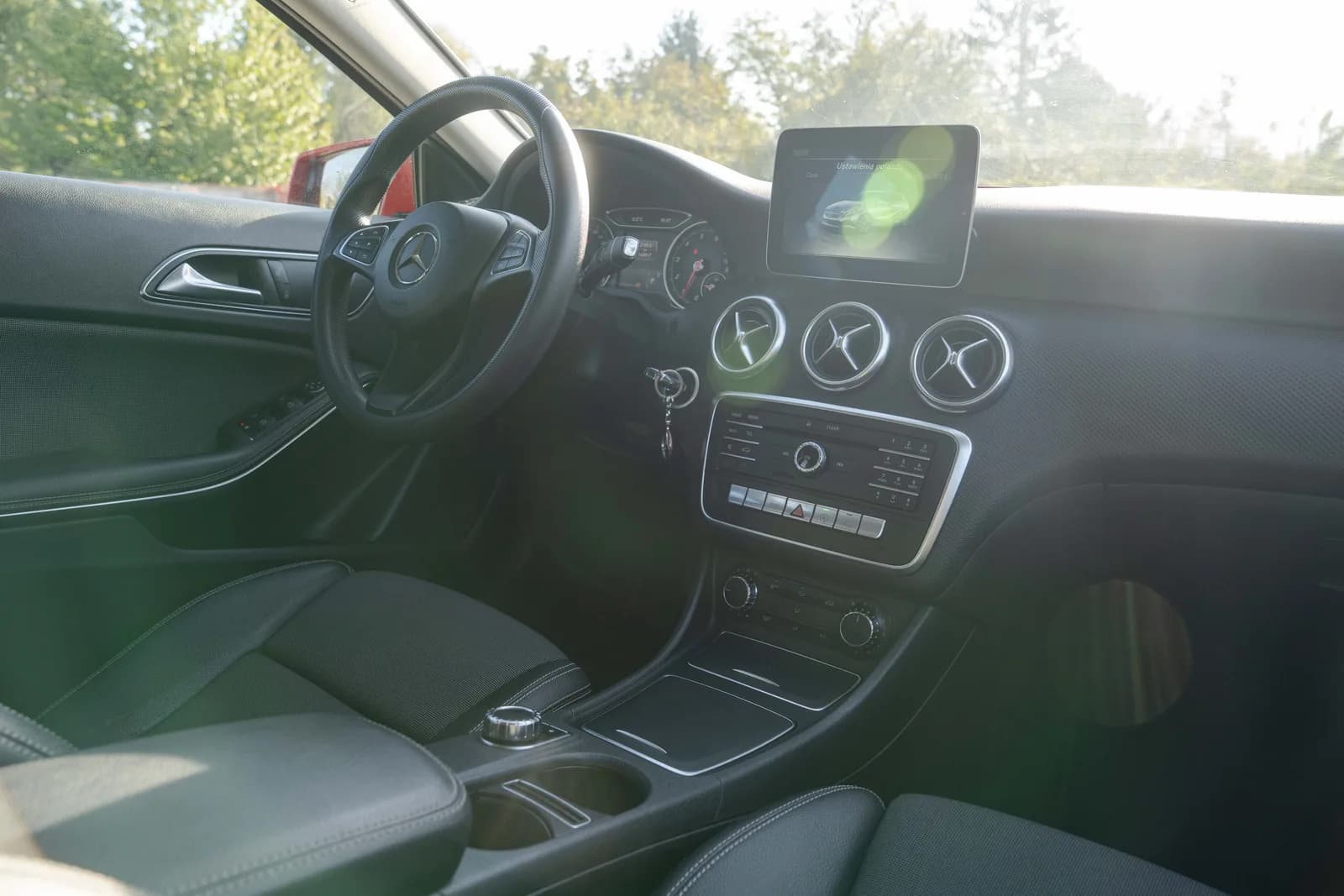 Mercedes-Benz Klasa A — zdjęcie 23 z 28