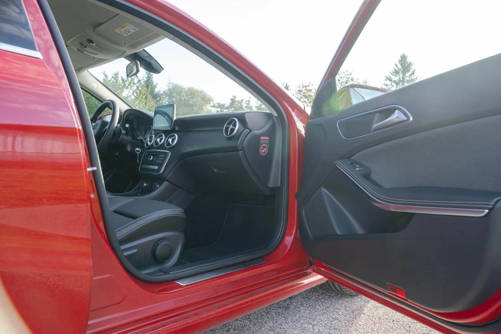 Mercedes-Benz Klasa A — zdjęcie 25 z 28