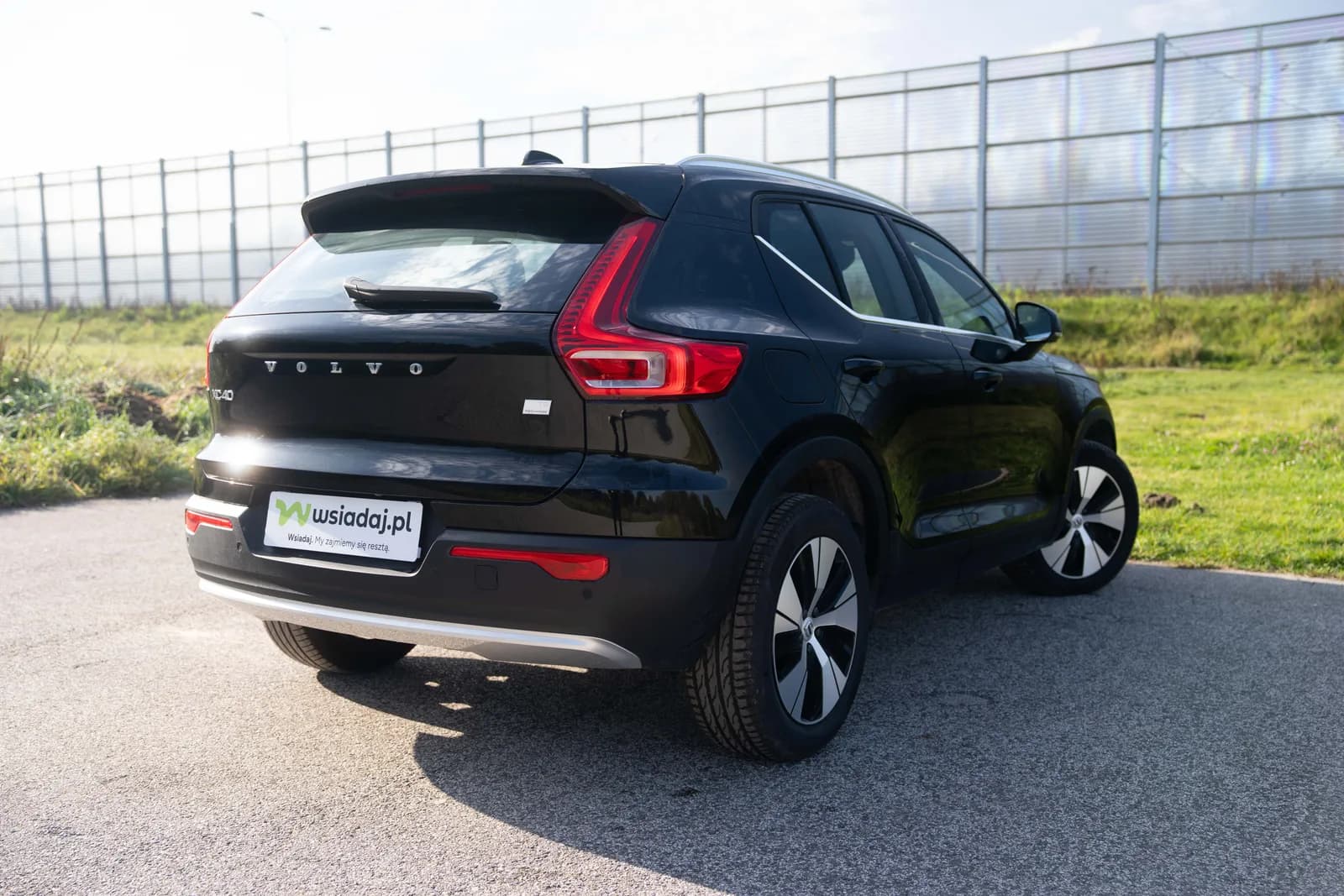 Volvo XC 40 — zdjęcie 6 z 27