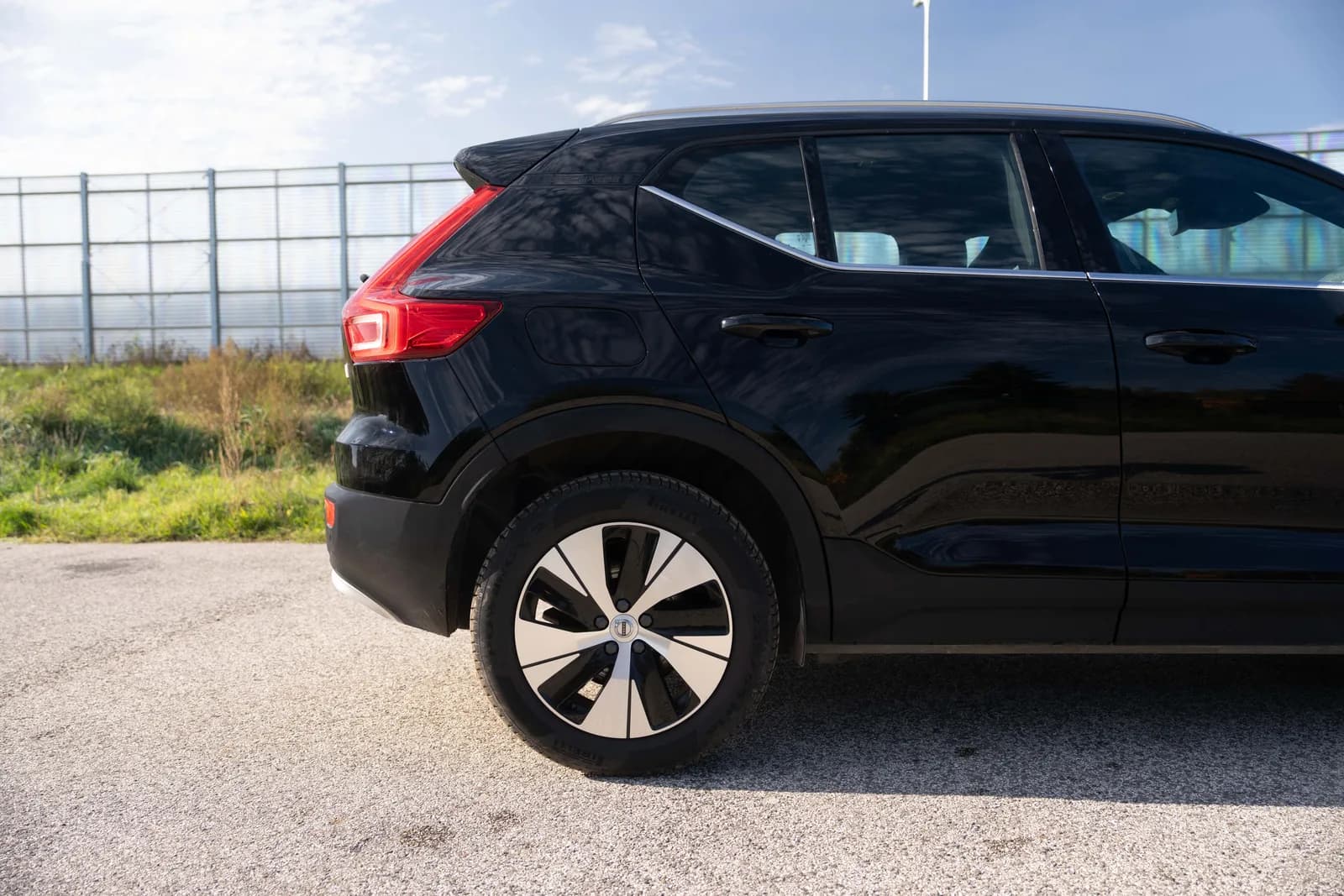 Volvo XC 40 — zdjęcie 7 z 27
