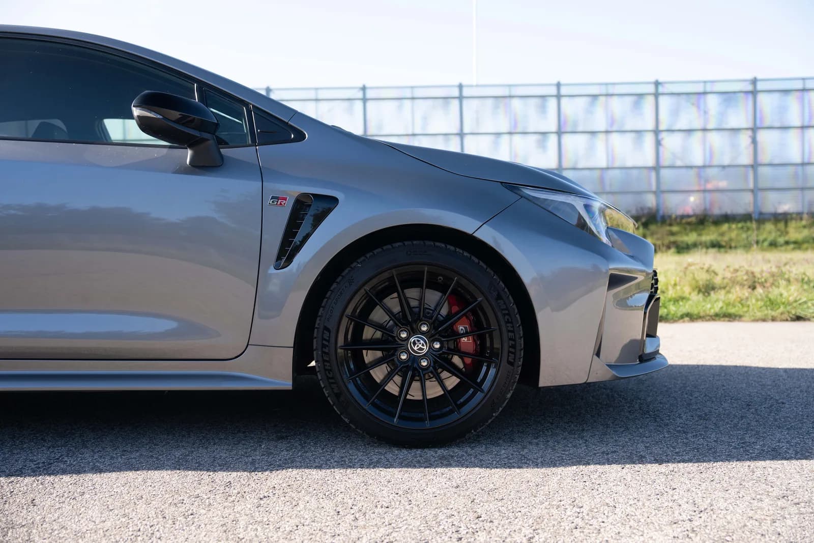 Toyota Corolla — zdjęcie 9 z 32
