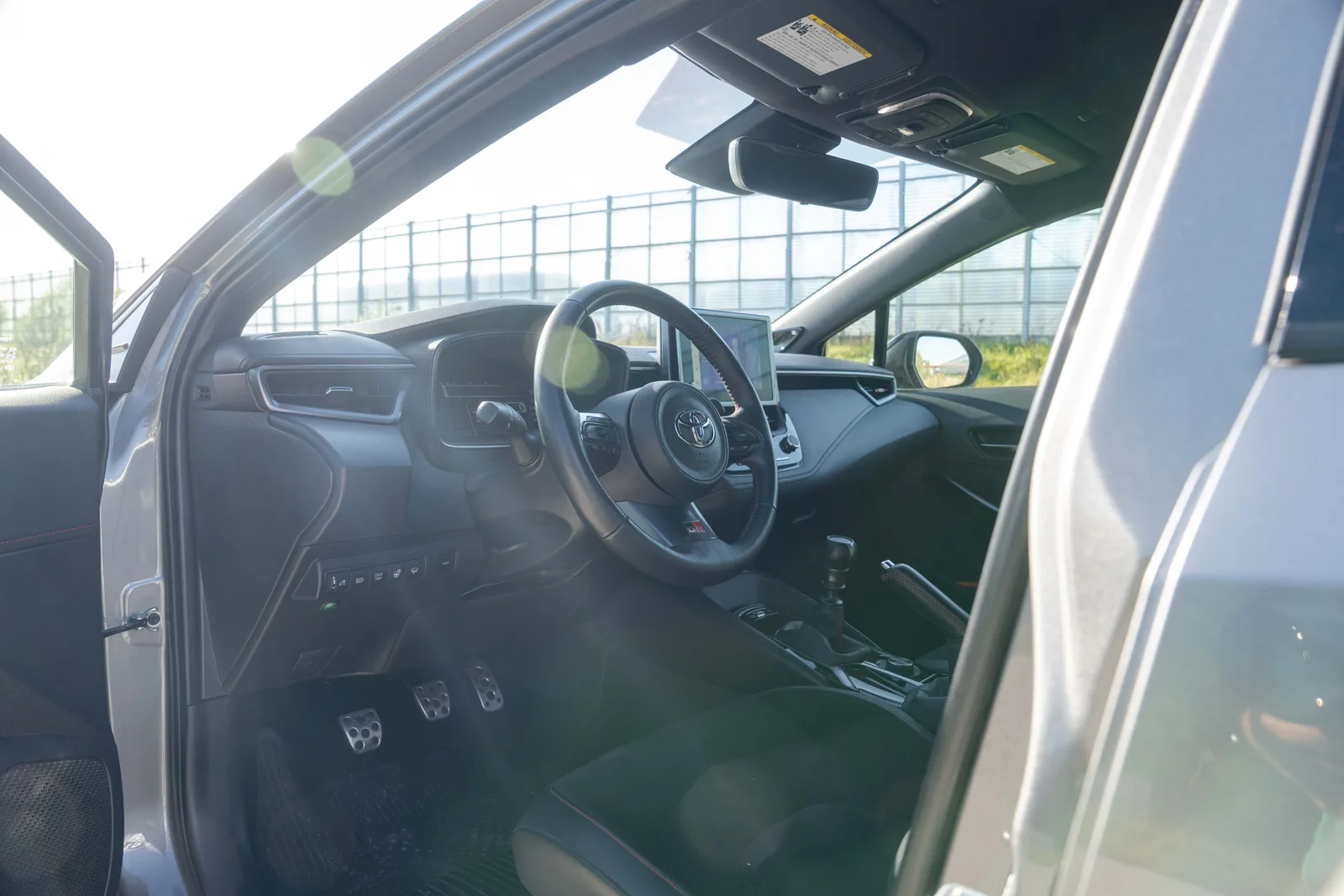 Toyota Corolla — zdjęcie 18 z 32