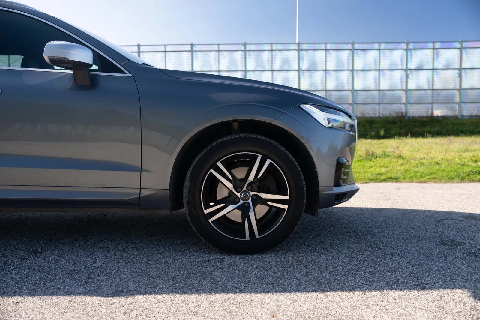 Volvo XC 60 — zdjęcie 9 z 26
