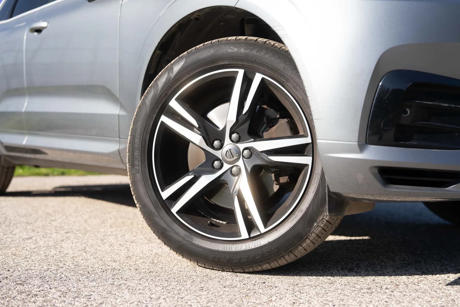 Volvo XC 60 — zdjęcie 14 z 26