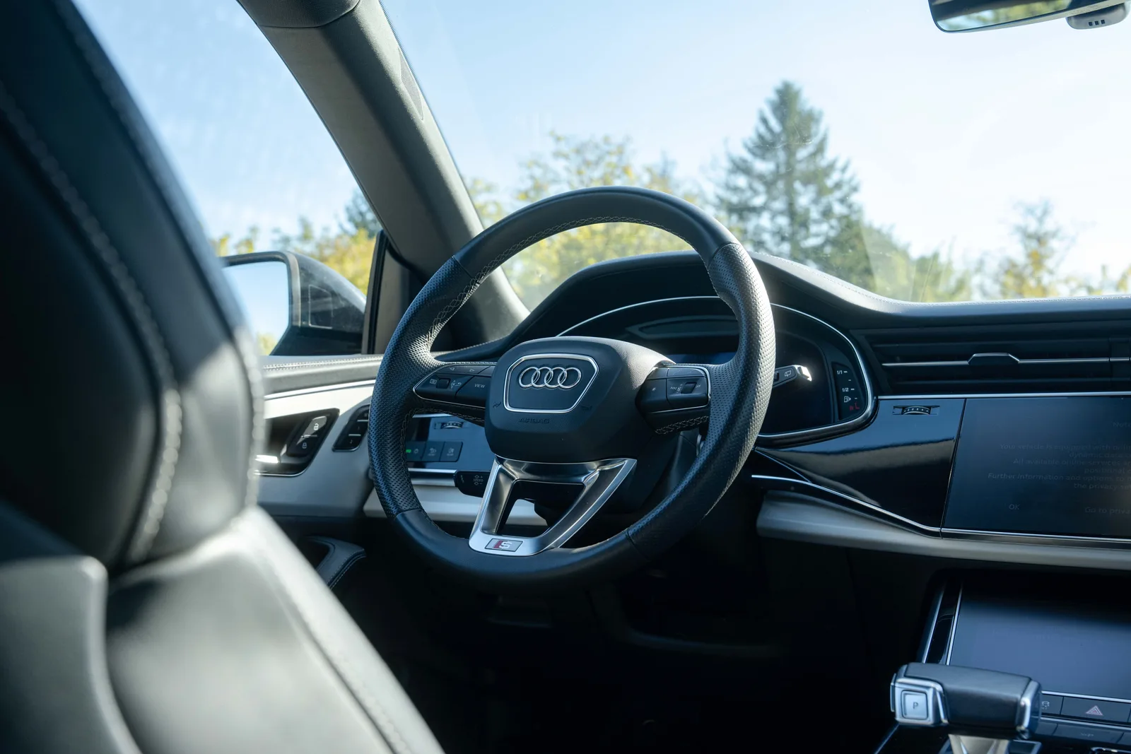 Audi Q8 — zdjęcie 20 z 29