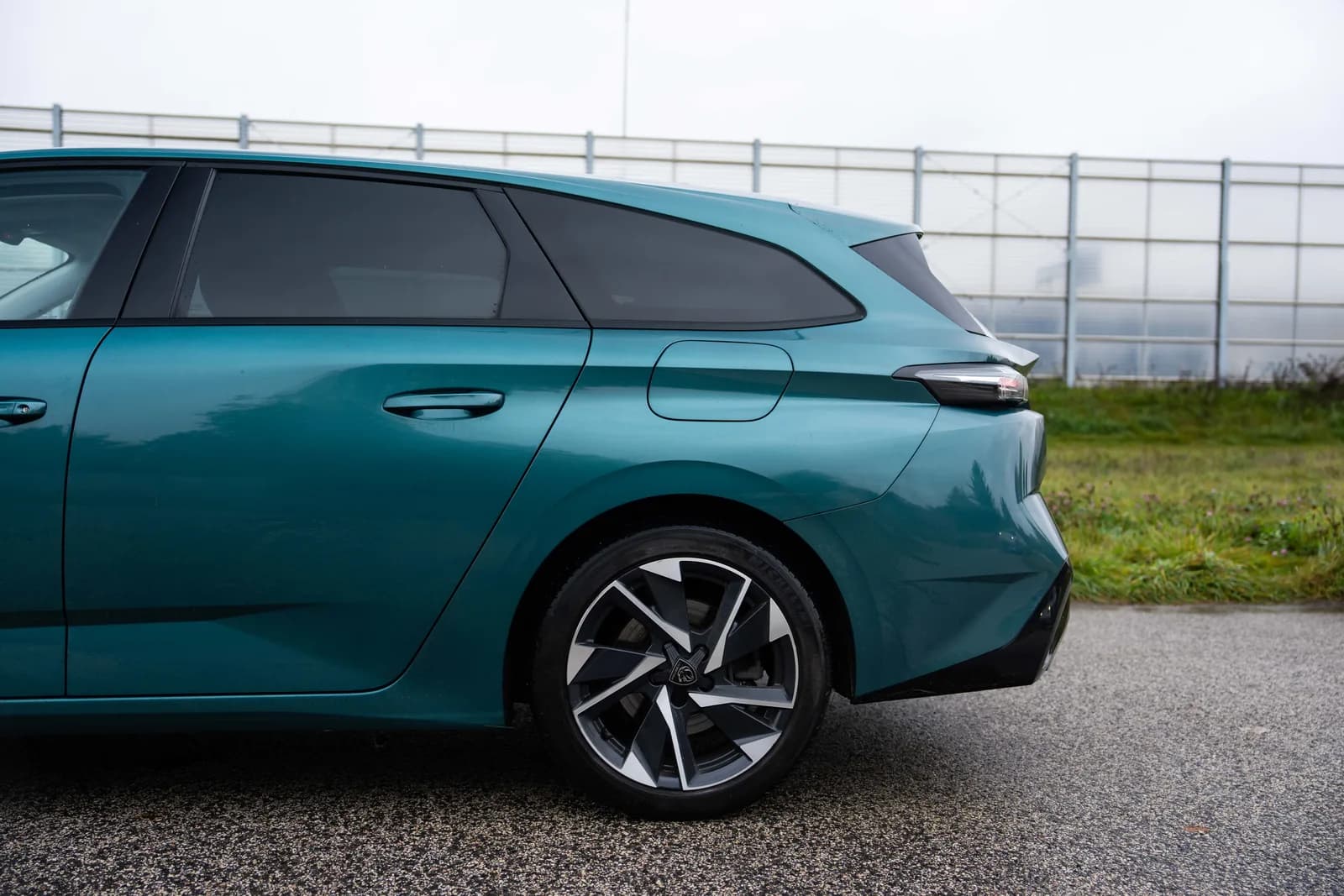 Peugeot 308 — zdjęcie 12 z 26