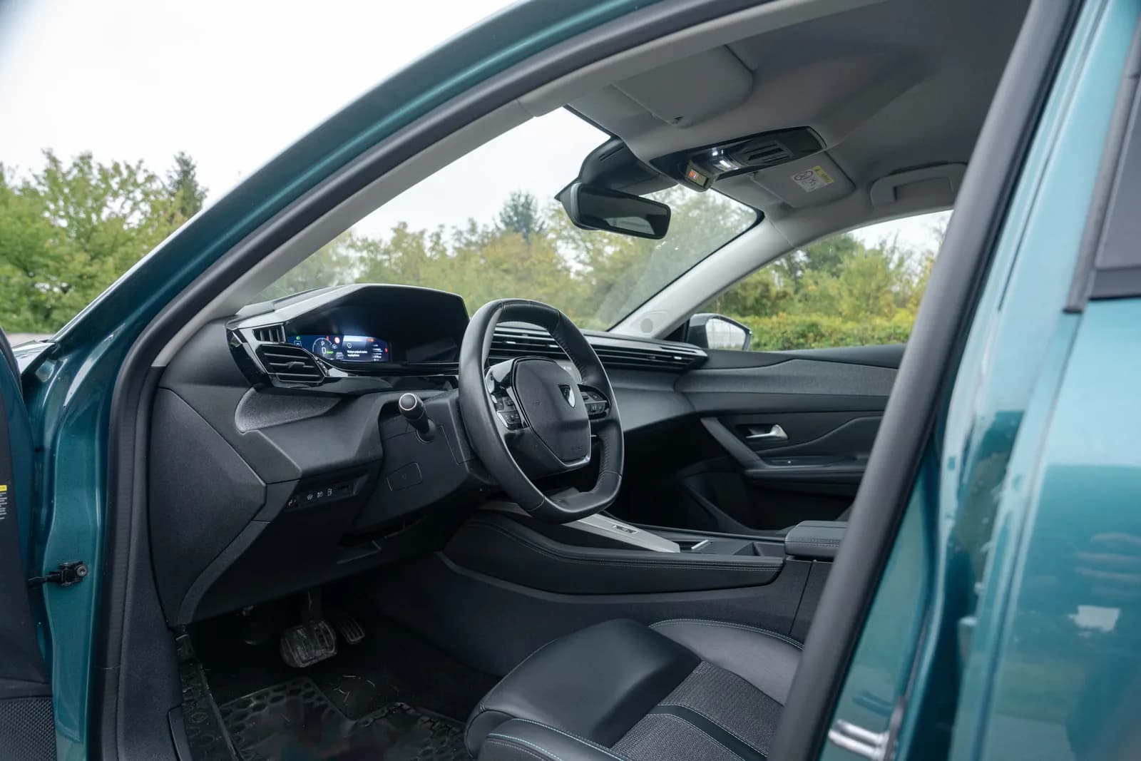 Peugeot 308 — zdjęcie 17 z 26