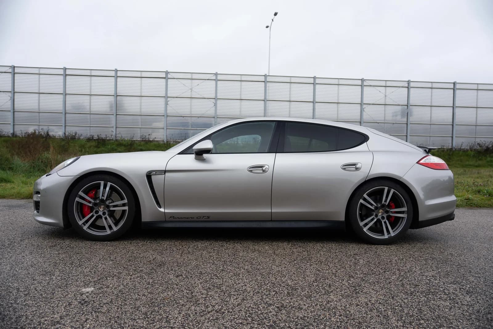 Porsche Panamera — zdjęcie 10 z 30